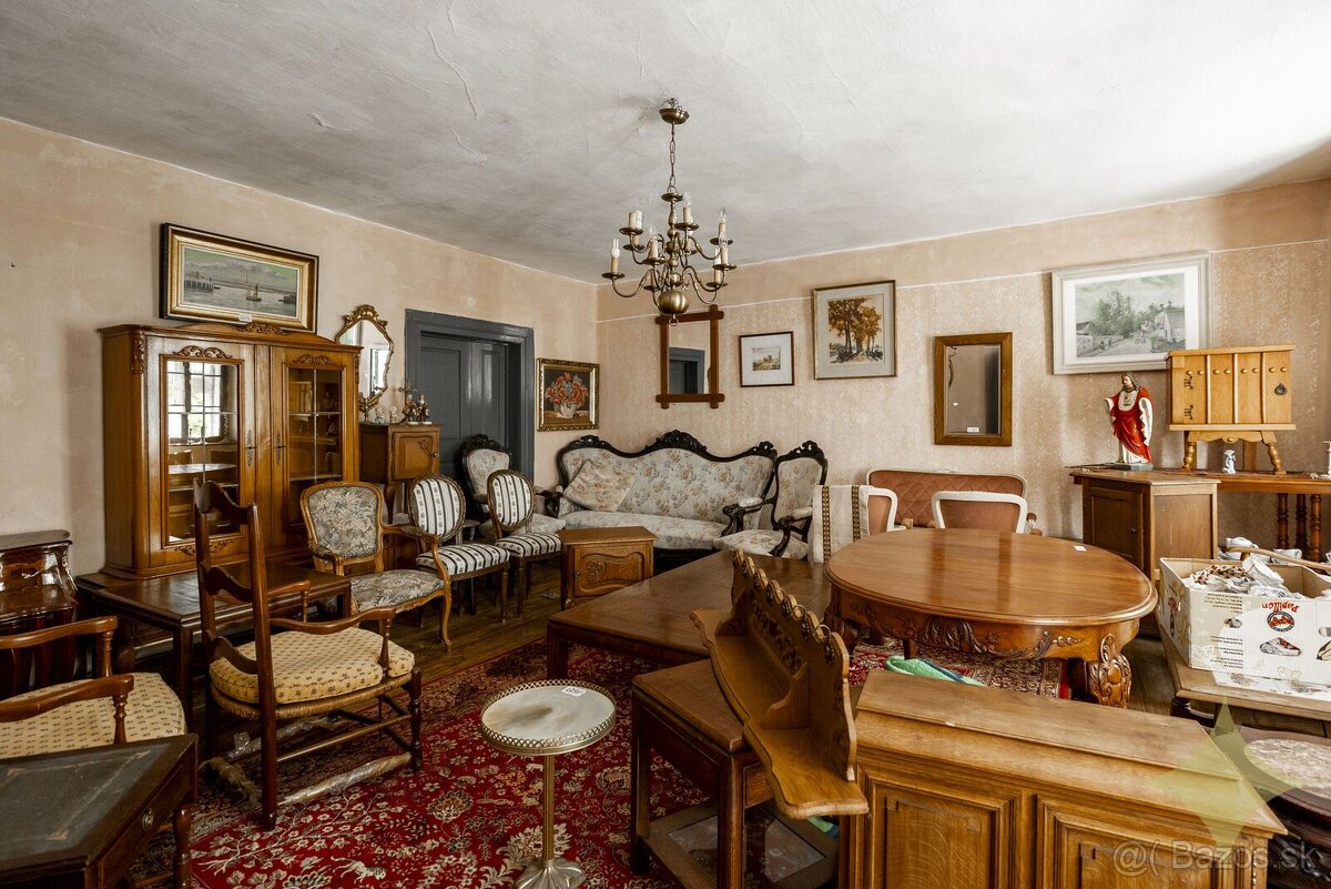 Historický rodinný dom v srdci obce Štiavnické Bane - 16