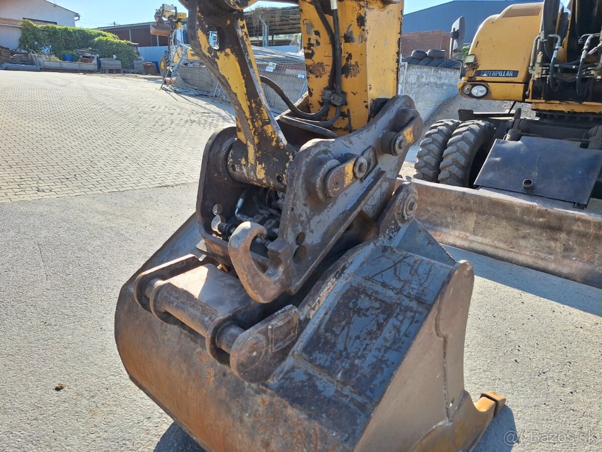 CATERPILLAR M315D 4X4 - 16