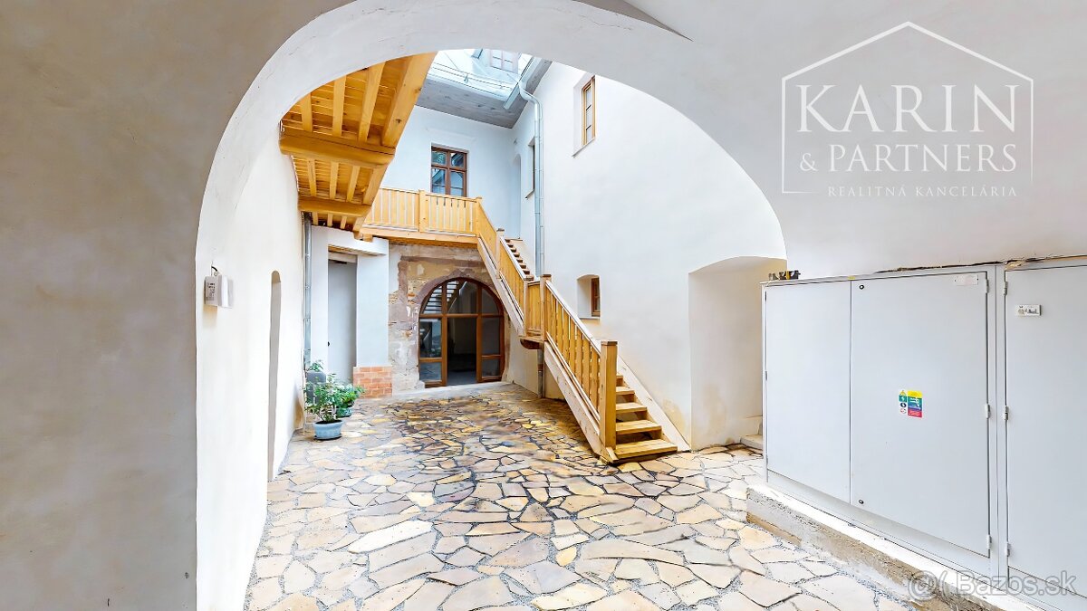 Exkluzívny nový apartmán v priamom centre Banskej Štiavnice - 16