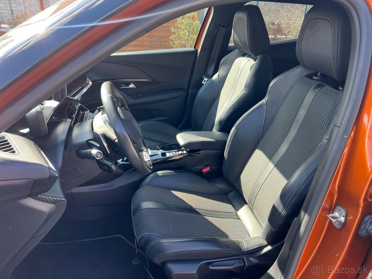 Peugeot 2008 1.2 PureTech 130 GT EAT8 - 16