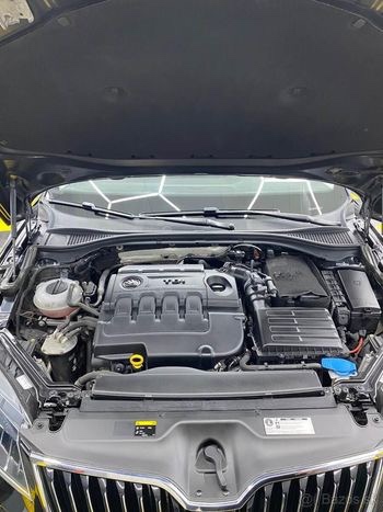 ŠKODA SUPERB 3 - 16