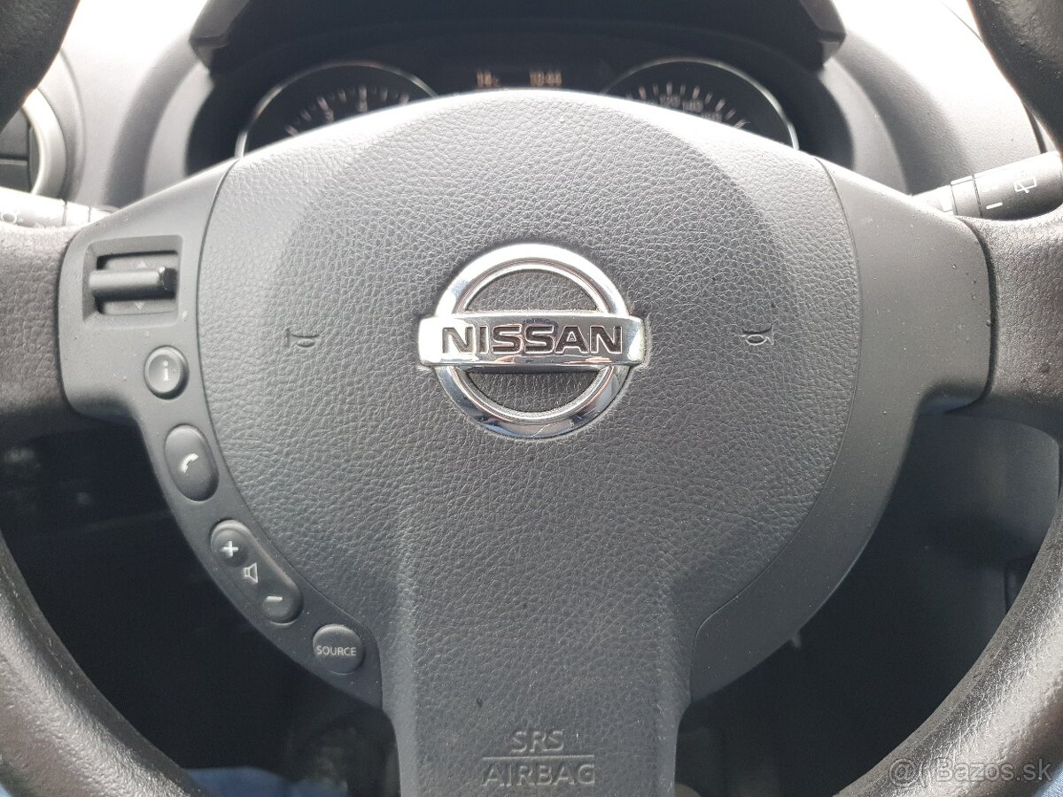 Nissan Qashqai 1.6i Tekna 4x2 (EU5) 86kw 6M benzín - 16