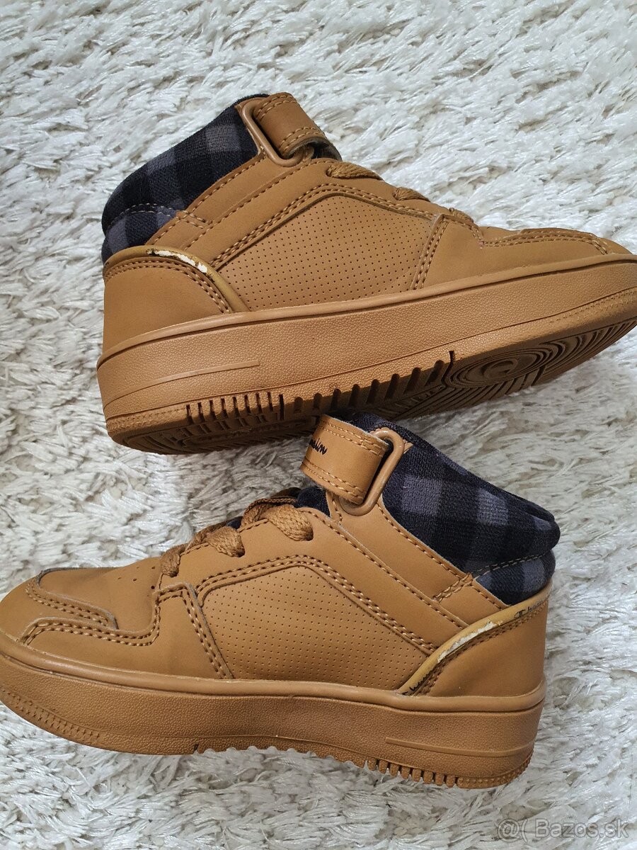 Tenisky vans 24, champion 26 - 16