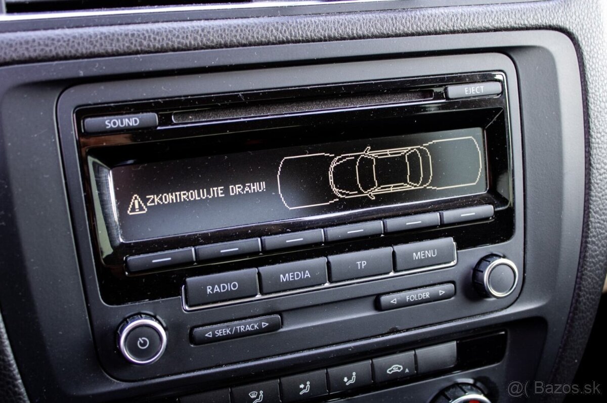 Volkswagen Jetta 1.6 TDi / 77 kW / 2013 - 16