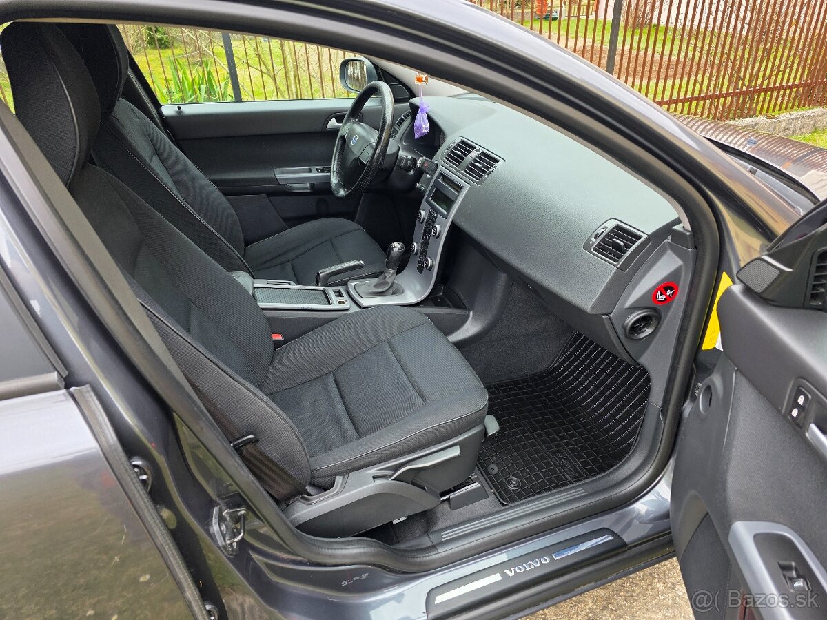 Volvo S40 2.0D Momentum,100kW - 16