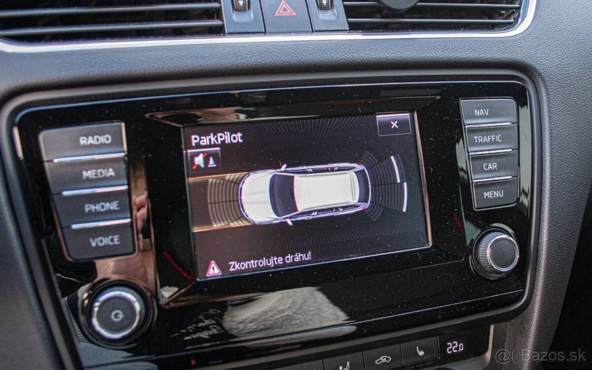 Škoda Octavia 3 Combi 2.0 TDI DPF RS - 16