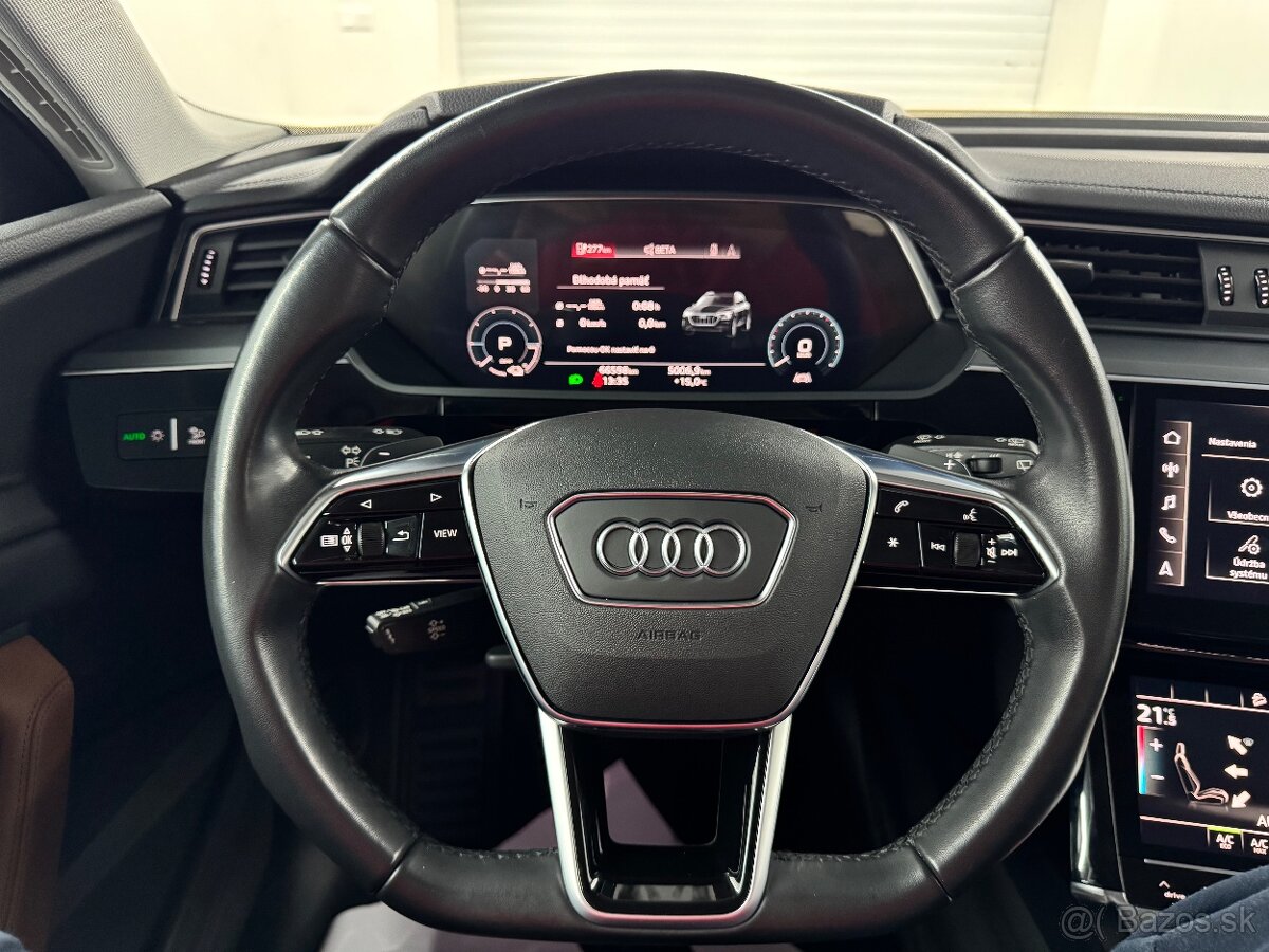 E-TRON 230KW 66000km ODPOČET DPH - 16