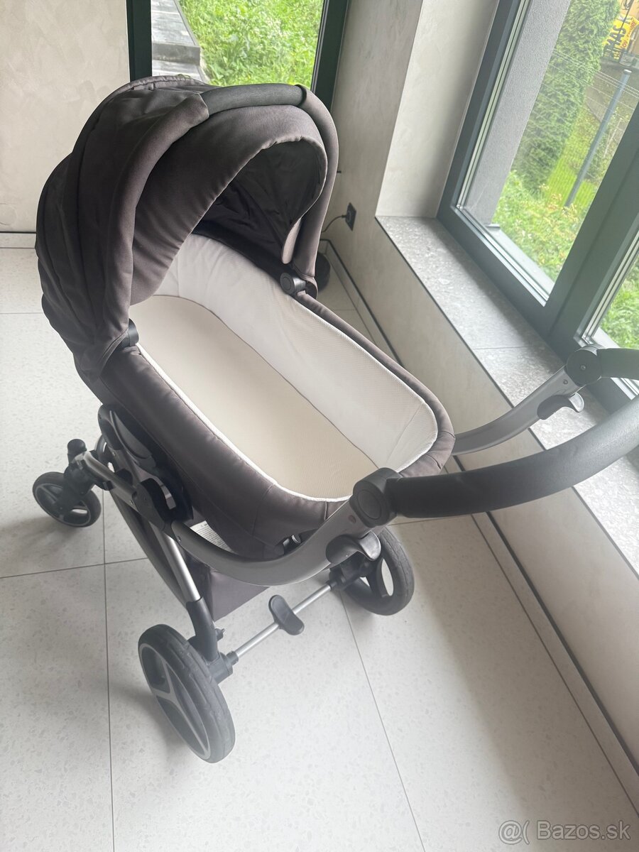 Kočiar Chicco trojkombinace - 16