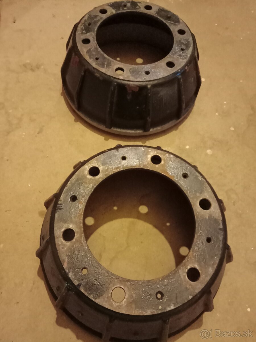 nové náhradné diely avia 21-31 - 16