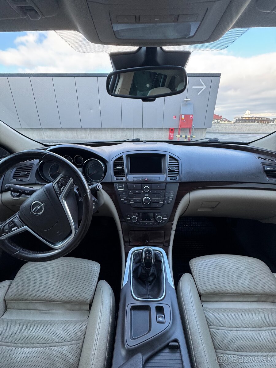 Opel Insignia 2012 Sport Tour 160k - 16