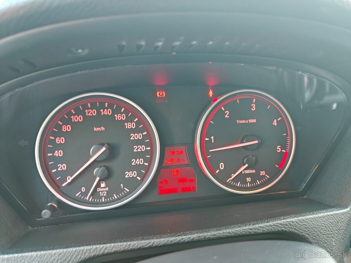 BMW X5 30d E70 xDrive ťažné - 16