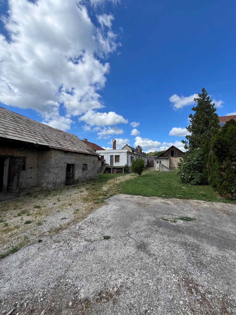 Na predaj RD v obci Malá nad Hrononom - 16