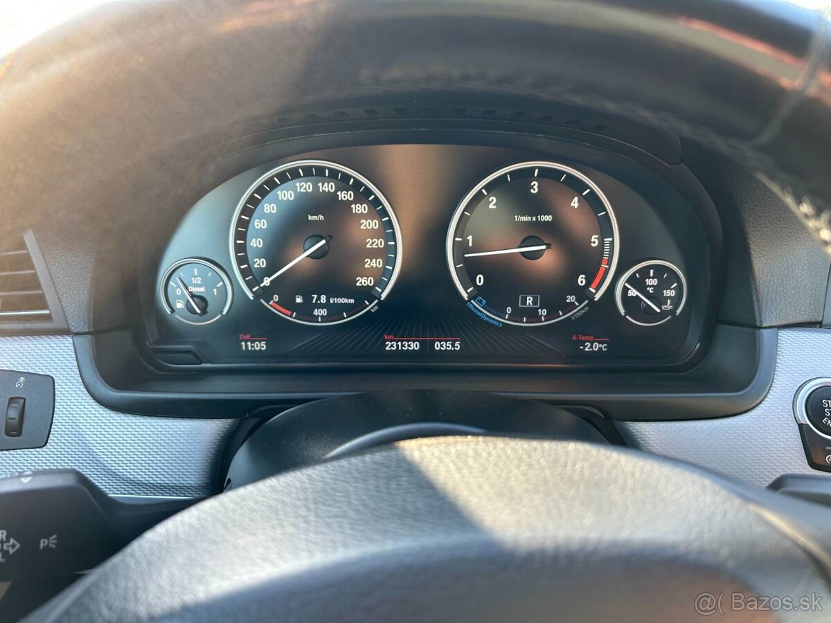 BMW Rad 5 Touring 535d xDrive - 16