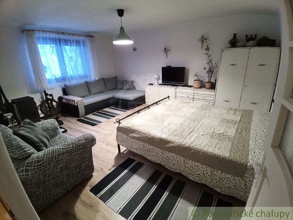 SKVELÁ CENA Exkluzívne - Dom/ chalupa na samote v objatí - 16