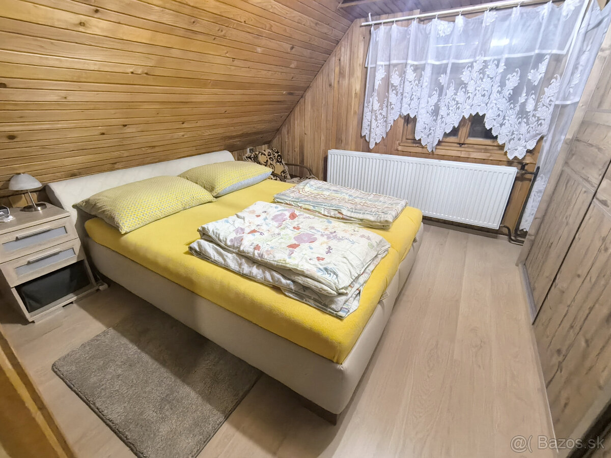 ROZPRÁVKOVÁ KOMPLETNE ZREKONŠTRUOVANÁ ZARIADENÁ CHATA NA LV - 16