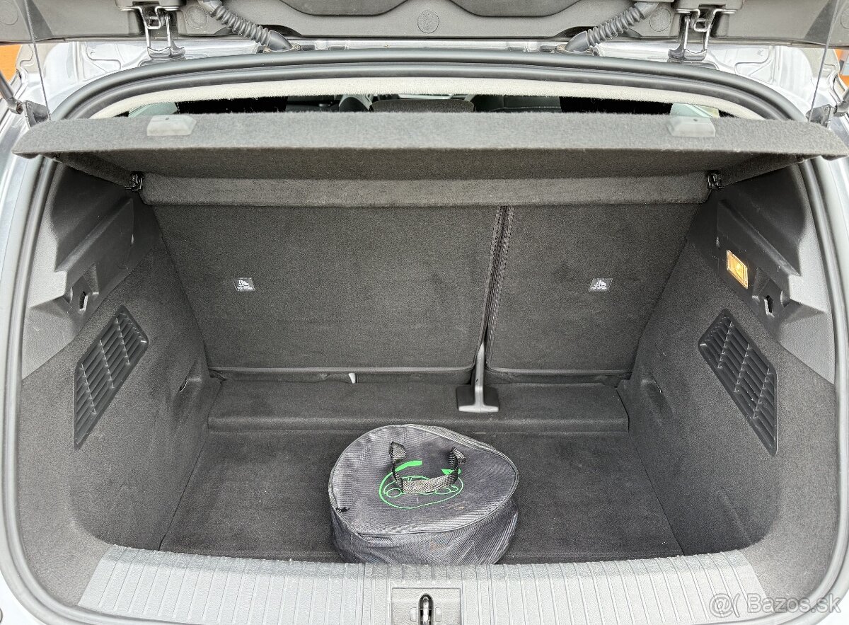 Renault Mégane E-TECH EV60 220PS TEPELNÉ ČERPADLO - 16