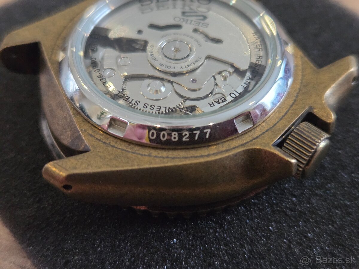 Seiko 5 Sports SRPE80K1 - 16