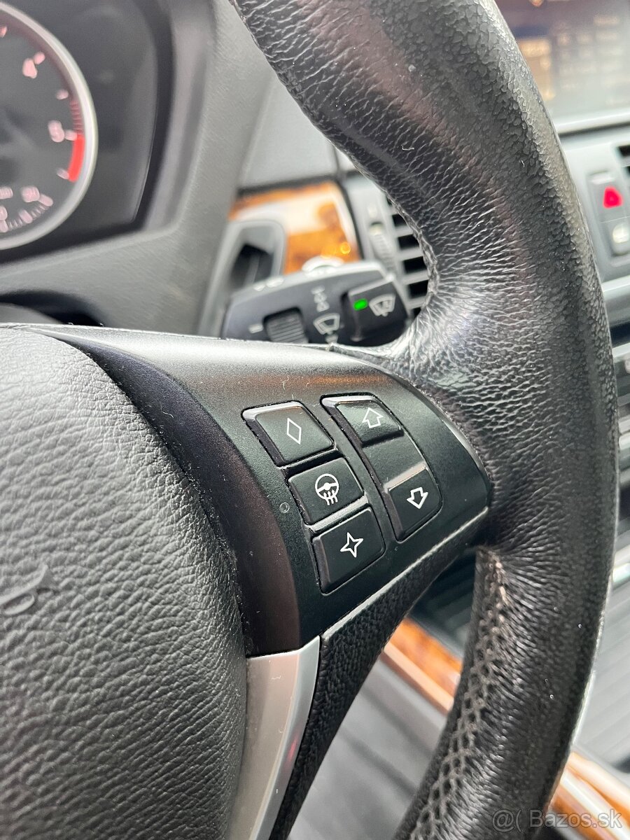 BMW X5 e70 3.0d xdrive - 16