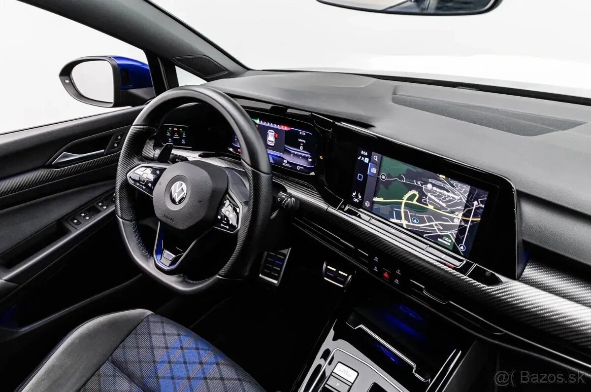 Volkswagen Golf R - 16