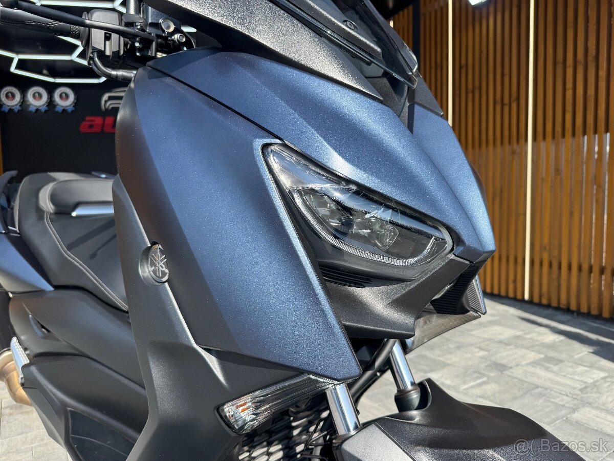 Yamaha X Max 300 AKRAPOVIČ - 16