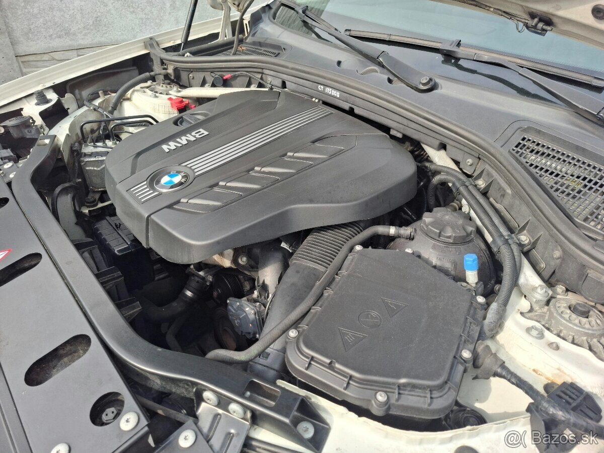 BMW X3 2.0D XDRIVE A/T (F25) - 16