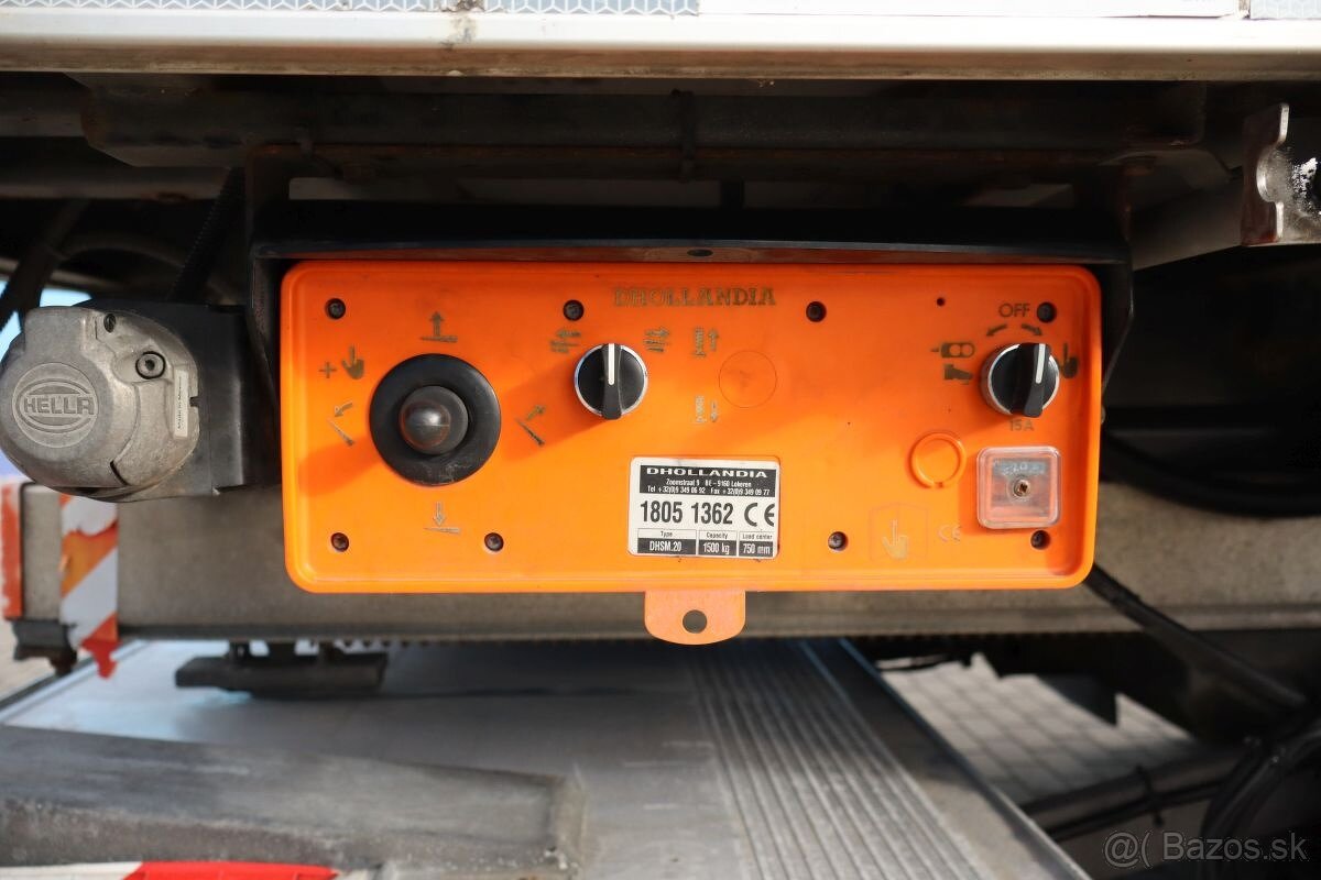 RENAULT D12 EU6–Thermo KingV600MAX, manuál, hydr.čelo 1,5t - 16