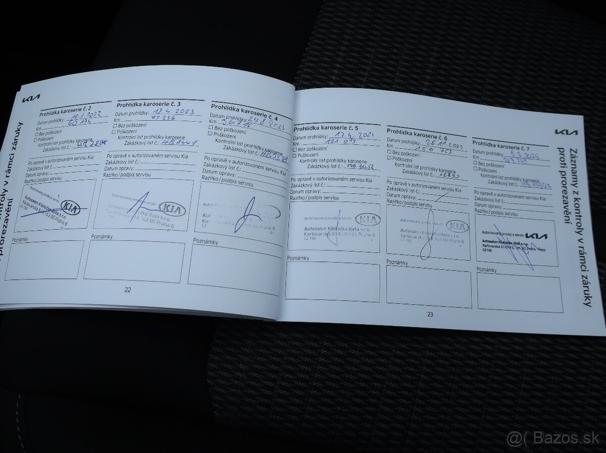 Kia Sorento 1.6T-GDi 169kW HYBRID 4x4 AUTOMAT EXCLUSIVE - 16