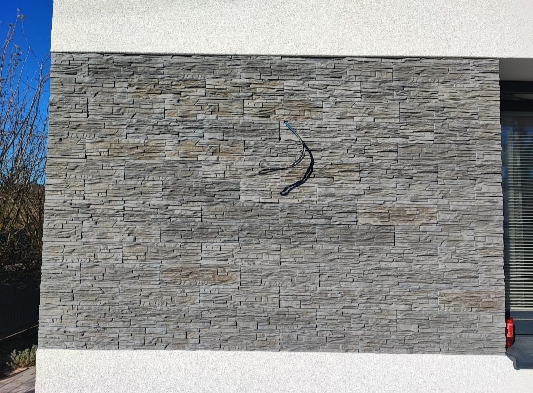 Stavebné práce - rekonštrukcie a realizácie domov a bytov - 16