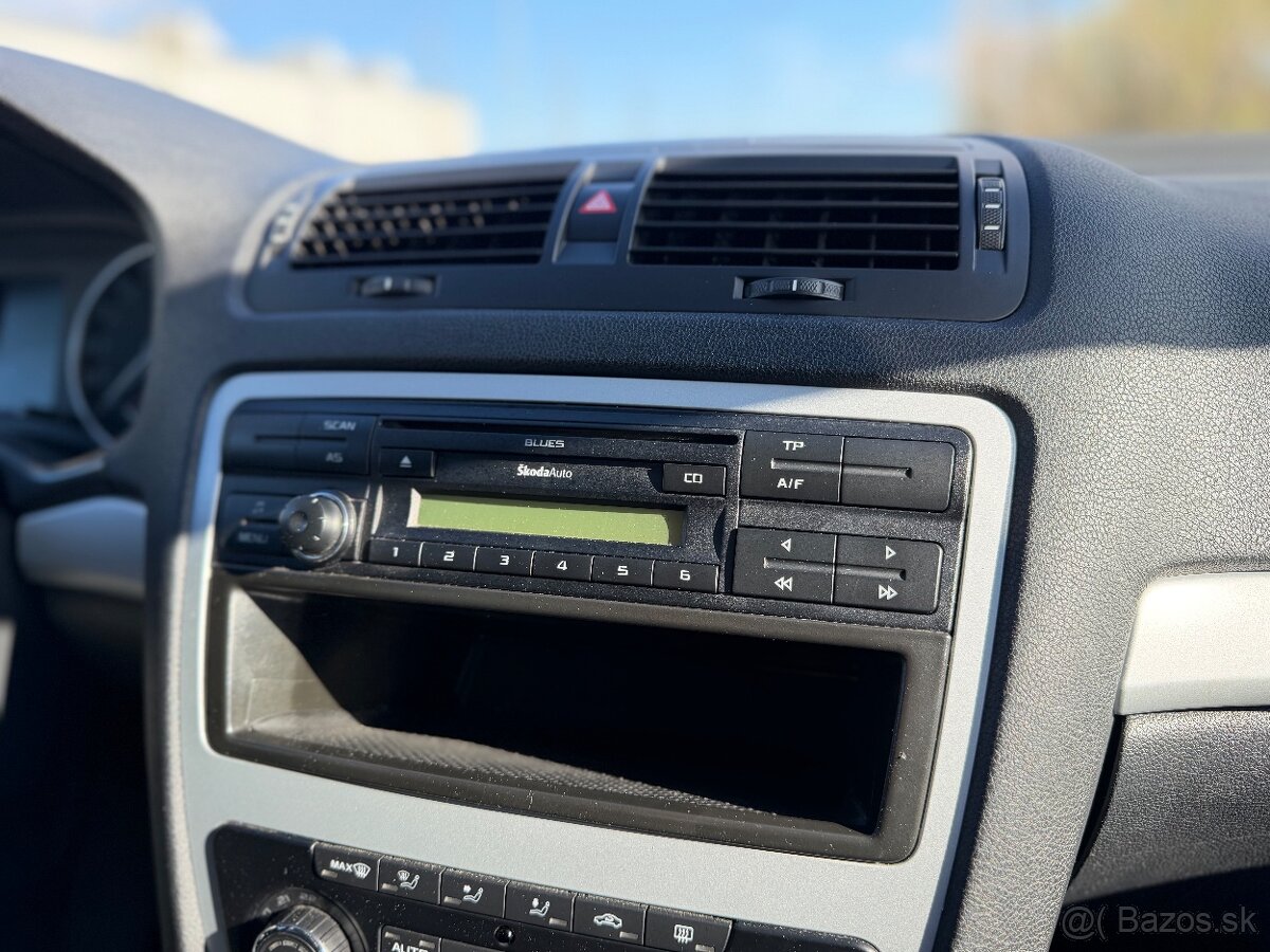 Škoda Octavia 2 Facelift 1.9TDI 77kw - 16