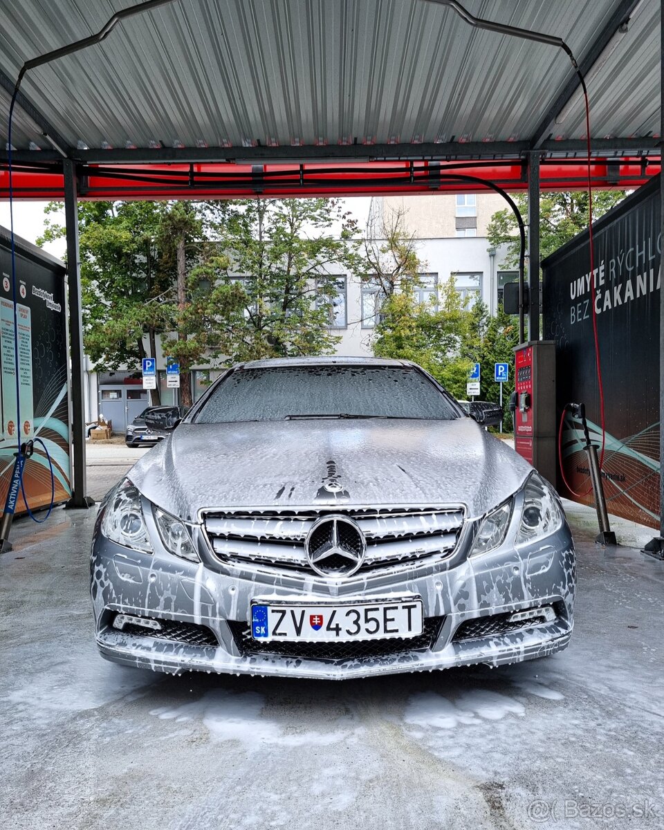 Mercedes E250 CDI C207 coupe - 16