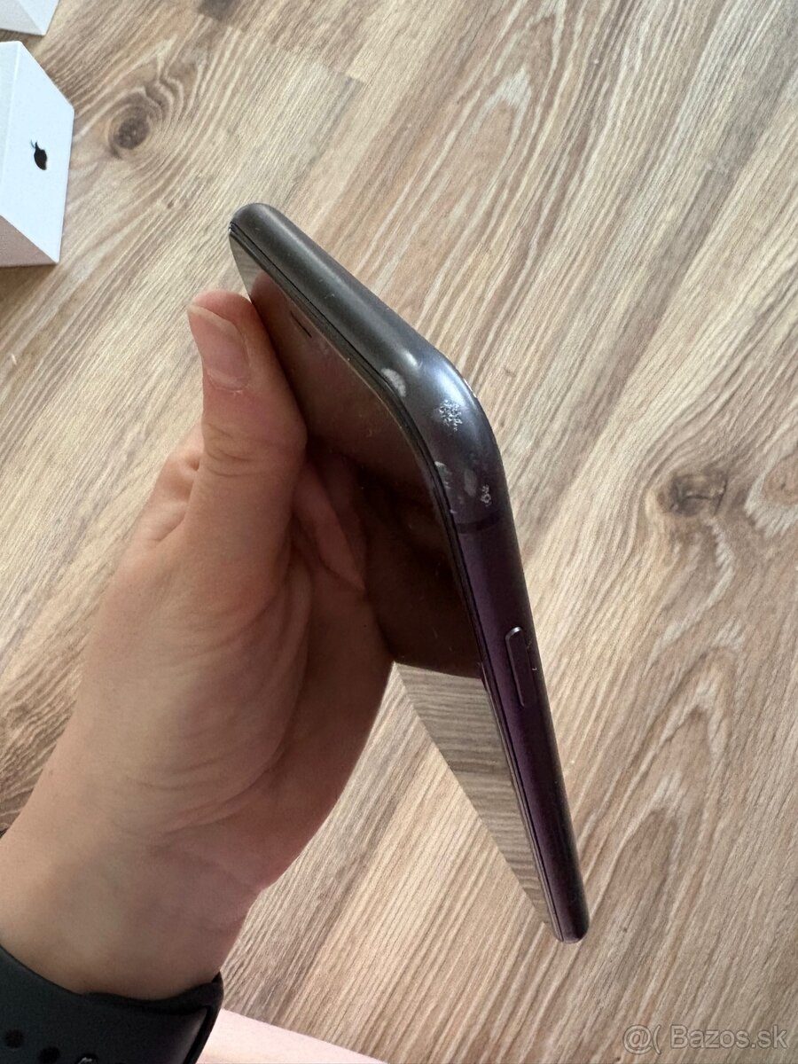 iPhone 11 64Gb - 16