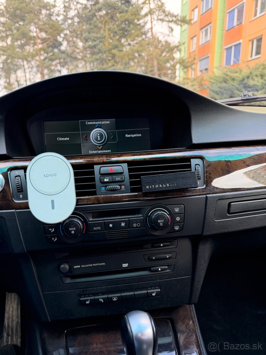 BMW e90 330i 190kw 2006 automat, NOVÁ STK/EK - 16