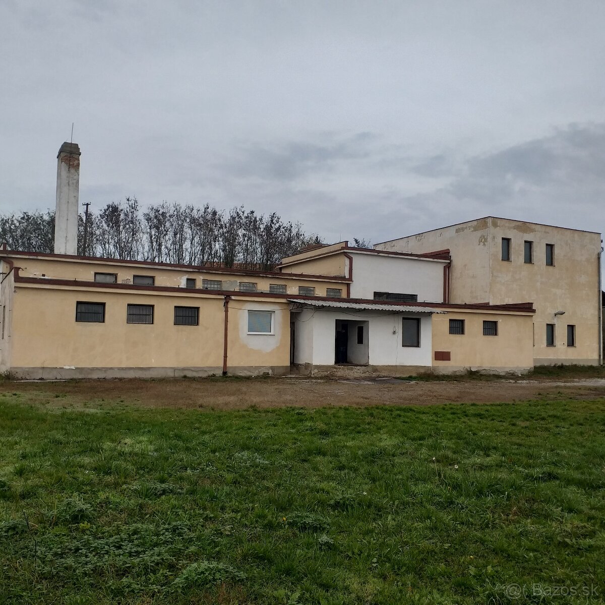 Komerčný, polyfunkčný objekt - železničná stanica, rýchlostn - 16