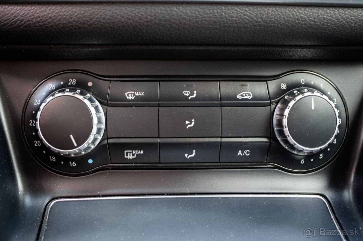 Mercedes-Benz CLA 200 d A/T, 100kW (2016) - 16