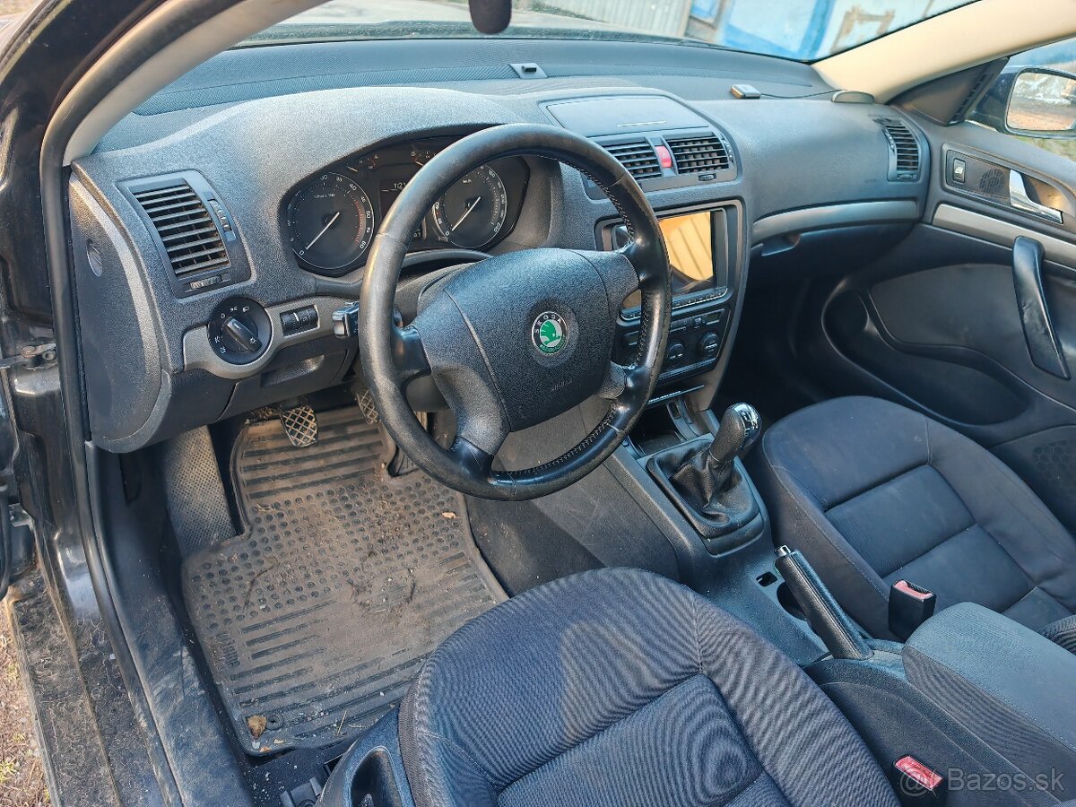 Škoda octavia 2 1,9- 2,0TDI 77-125 kw scout a 2,0tfsi - 16