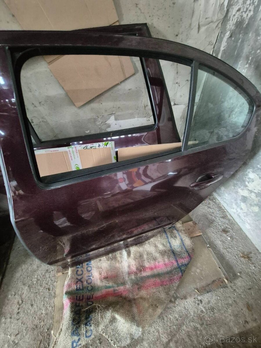 Dvere Škoda Octavia 2, facelift aj predfacelift - 16