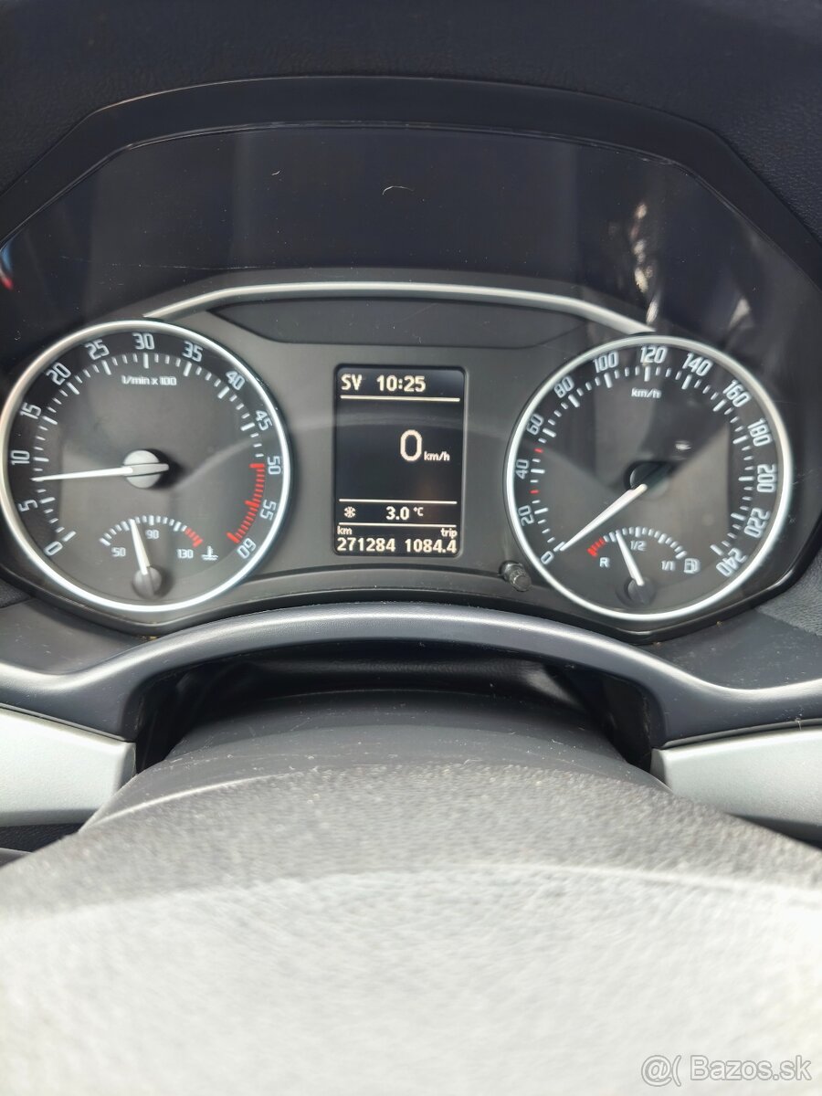 Škoda Octavia combi 2.0TDI - 16