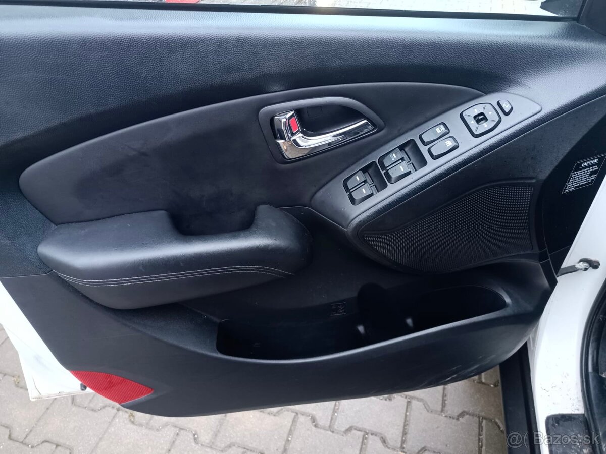 HYUNDAI IX35 AUTOMAT - NA PREDAJ - 16