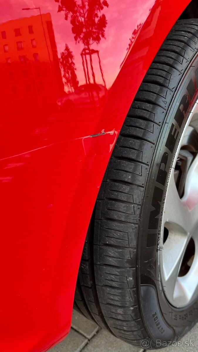 Predám FORD FIESTA 1.2 v skvelom stave len 79tis. km - 16