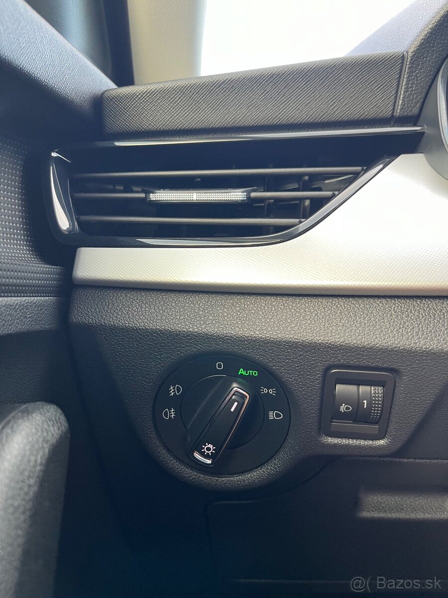 Škoda Scala 1.0 TSI 85kw (steel grey, virtual) - 16