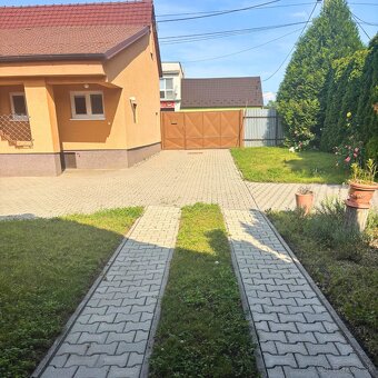 Predaj 3-izbového rodinného domu, Malacky – Zrekonštruovaný - 16