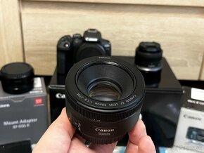 P: Fotoaparát Canon EOS R10 (záruka 4/2025), objektívy a iné - 16