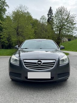 Opel Insignia 2.0 CDTI 130k Cosmo - 16