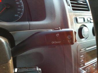 Predám Volkswagen Touran 1.9 TDI 77kw M5,5d Bez DPF - 16
