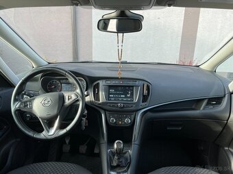 Opel Zafira Tourer 1.4 benzín + LPG - 16