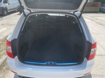 Skoda Superb 4x4 DSG Elegance 12/2013 - 16