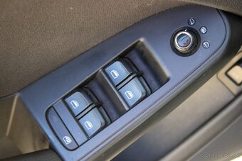 Audi A4 2.0 TDI quattro Komfort - 16