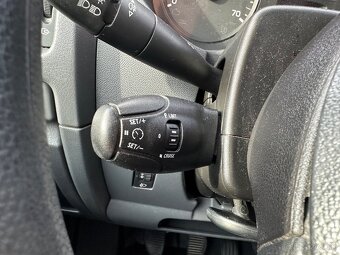 Peugeot Expert 2.0 hdi / Rok 2015 / 1 majiteľ - 16