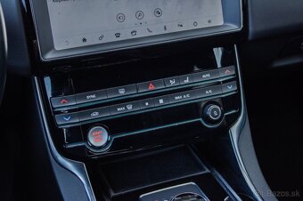 Jaguar XE 2.0 I4D R-SPORT AWD / DPH - 16