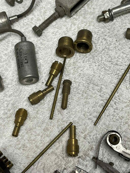 - NOVÉ - Diely - JAWA 20-23 - Originály - - 16